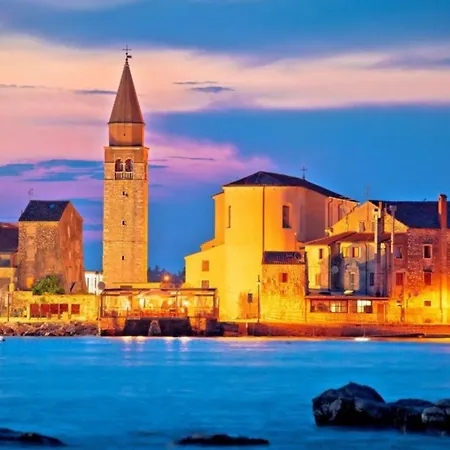Spacious Ground-floor Flat In Umag